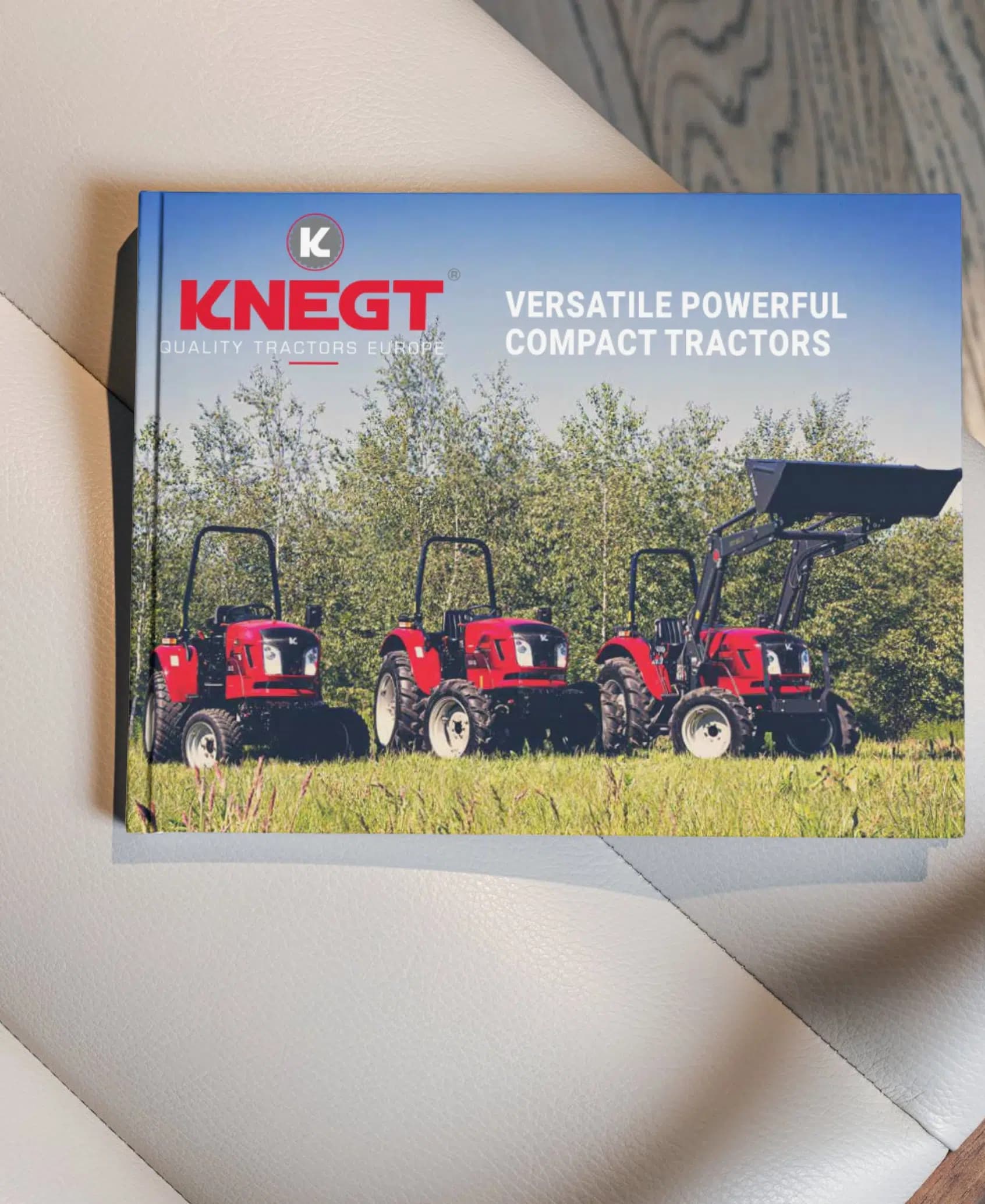 Veelzijdige krachtige compact tractoren